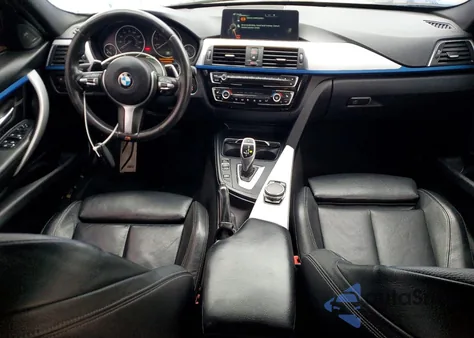 2016 BMW 328 Xi Sulev z USA, uszkodzony, nr VIN WBA8E3G53GNU38593